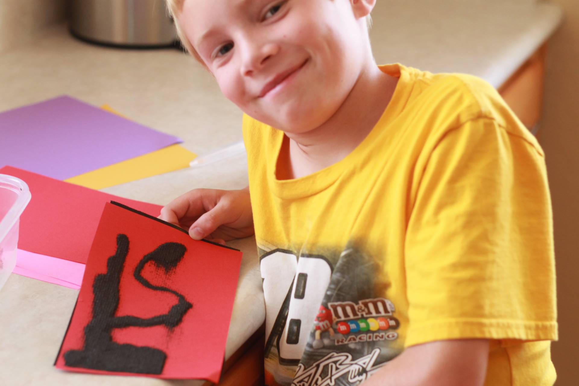 Looking for educational toys, science kits, monthly crafts for kids, monthly subscriptions for kids, a monthly craft box or kids craft subscription? Green Kid Crafts, kids craft subscription and maker of the best subscription boxes, including award-winning arts and craft subscription boxes and best monthly subscription boxes has what you're looking for!