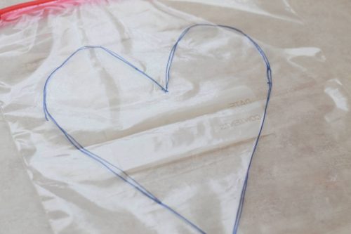 Conversation Heart Squish Bag Science - Looking for educational toys, science kits, monthly crafts for kids, monthly subscriptions for kids, a monthly craft box or kids craft subscription? Green Kid Crafts, kids craft subscription and maker of the best subscription boxes, including award-winning arts and craft subscription boxes and best monthly subscription boxes has what you're looking for!