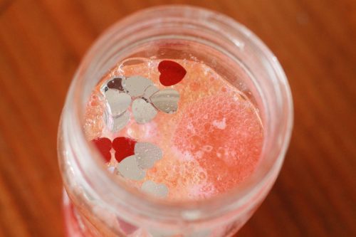 Love Potion Lava Lamp - Looking for educational toys, science kits, monthly crafts for kids, monthly subscriptions for kids, a monthly craft box or kids craft subscription? Green Kid Crafts, kids craft subscription and maker of the best subscription boxes, including award-winning arts and craft subscription boxes and best monthly subscription boxes has what you're looking for!